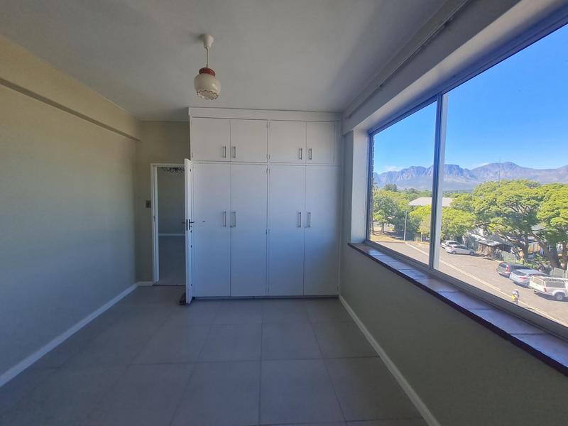 To Let 3 Bedroom Property for Rent in Somerset West Western Cape